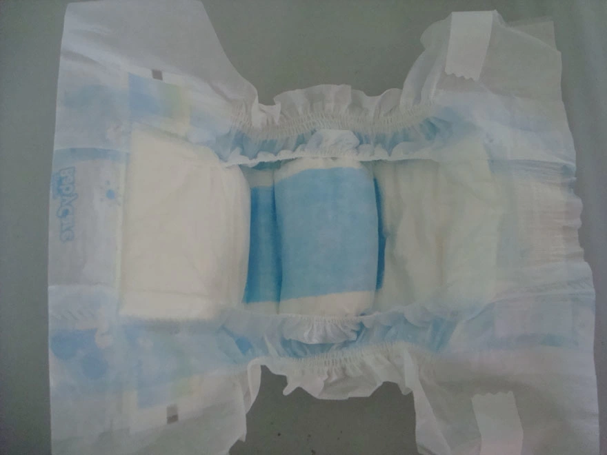 Cloth-Like Baby Diaper with Magic Tape and Blue Adl in The Middle